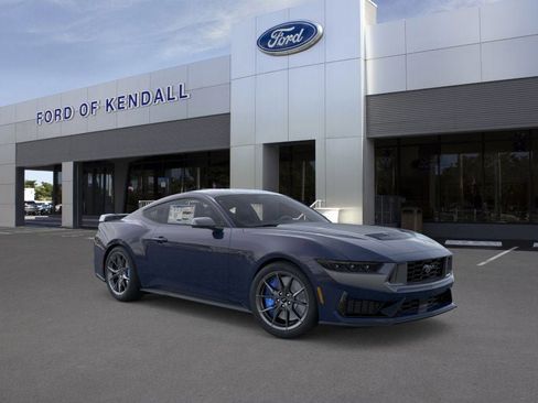 New 2026 Ford Mustang Dark Horse image 7