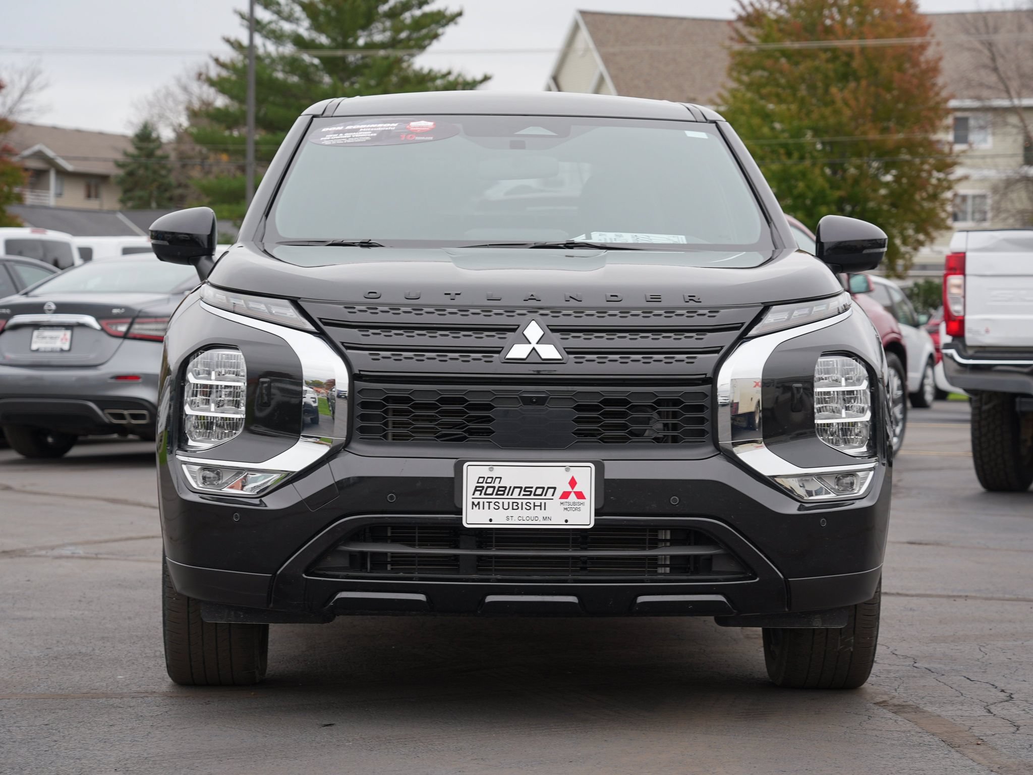 Used 2023 Mitsubishi Outlander SE Black Edition AWD/4WD image 9