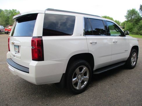 Used 2017 Chevrolet Tahoe LT w/ Luxury Package AWD/4WD image 9