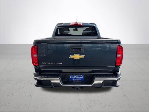 Used 2019 Chevrolet Colorado W/T w/ WT Convenience Package AWD/4WD image 5