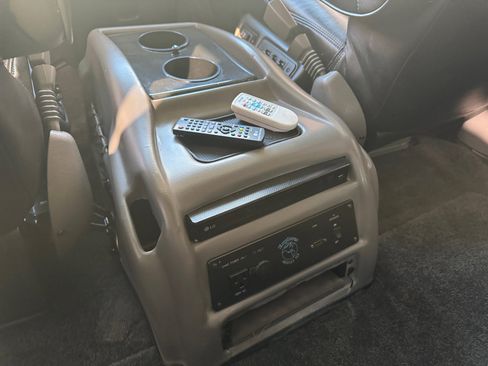 Used 2019 Chevrolet Express 2500 RWD 2500 155 image 27