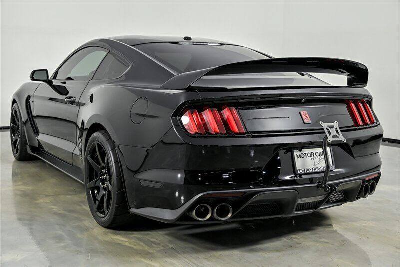 Used 2019 Ford Mustang Shelby GT350R w/ GT350R Equipment Group 920A RWD image 7