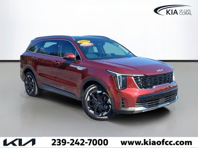 Certified 2025 Kia Sorento S w/ Panoramic Sunroof Package