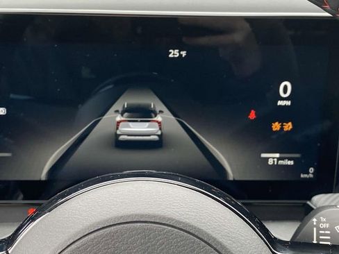 New 2025 Nissan Kicks SR w/ Interior Electronics Package image 17