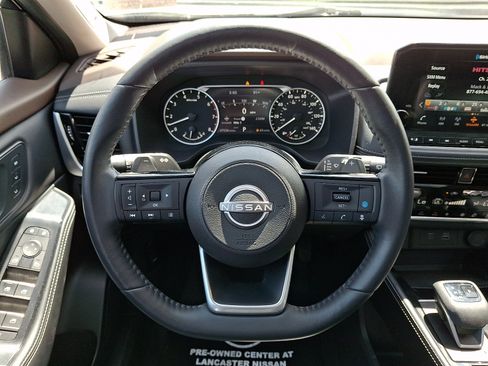 Certified 2023 Nissan Rogue SL w/ SL Premium Package AWD/4WD image 22