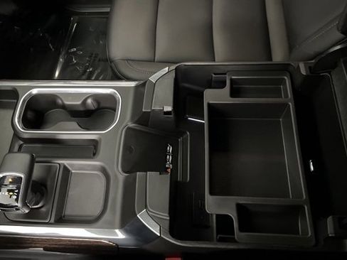Used 2024 GMC Sierra 1500 Elevation w/ Elevation Premium Package image 37