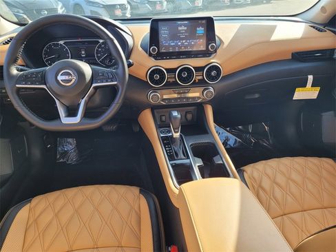 New 2025 Nissan Sentra SV w/ SV Premium Package image 7