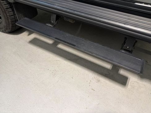 Used 2023 Mercedes-Benz G 63 AMG Squared image 16