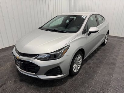 Used 2019 Chevrolet Cruze LT