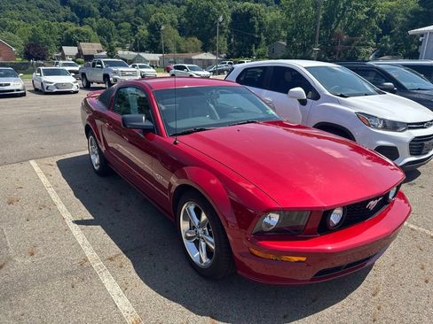 Used 2008 Ford Mustang GT Premium RWD image 3