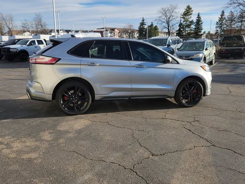 Certified 2022 Ford Edge ST w/ Equipment Group 401A image 15