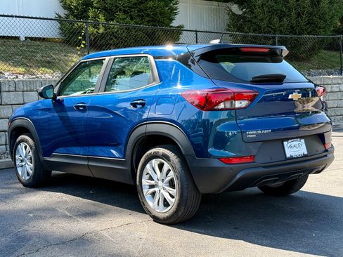 Used 2021 Chevrolet TrailBlazer LS AWD/4WD image 6
