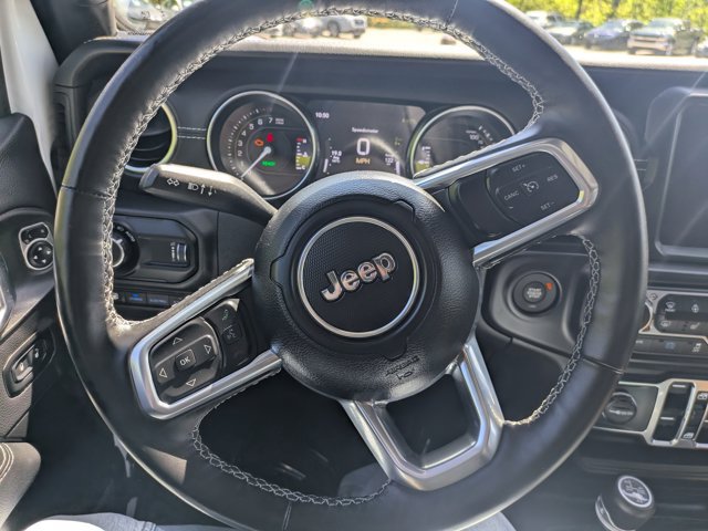 Used 2023 Jeep Wrangler Unlimited Sahara w/ Cold Weather Group AWD/4WD image 19