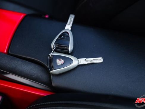 Used 2005 Porsche 911 Carrera S image 73