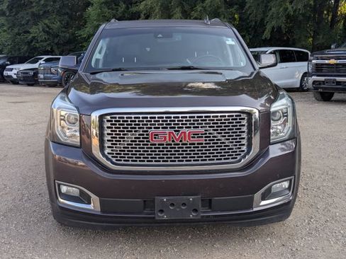 Used 2016 GMC Yukon XL Denali w/ Open Road Package AWD/4WD image 17