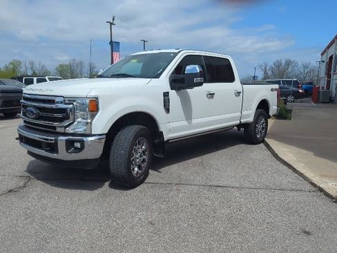 Used 2022 Ford F250 Lariat w/ Lariat Value Package AWD/4WD image 4