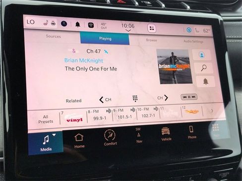 Certified 2024 Jeep Grand Cherokee L Limited w/ Luxury Tech Group II image 24