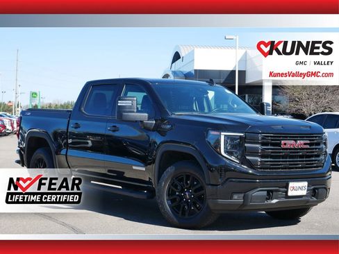 Used 2023 GMC Sierra 1500 Elevation w/ X31 Off-Road Package image 1