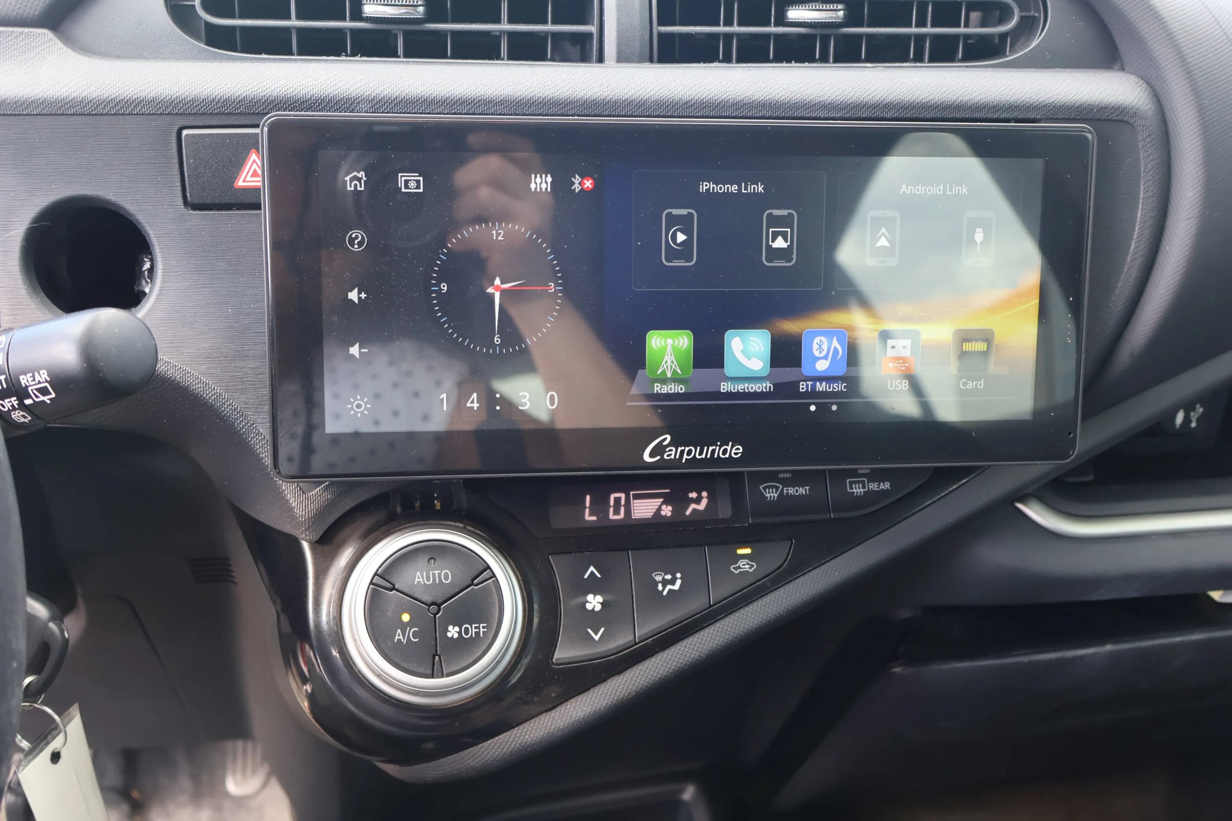 Used 2014 Toyota Prius C Two FWD image 18