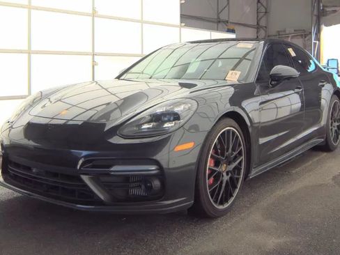 Used 2017 Porsche Panamera Turbo w/ Sport Package AWD/4WD image 1