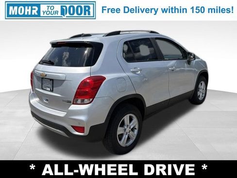 Used 2022 Chevrolet Trax LT w/ Driver Confidence Package AWD/4WD image 6