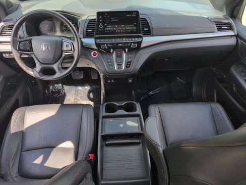 Used 2025 Honda Odyssey Sport-L image 25