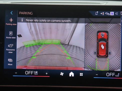 New 2026 BMW X1 xDrive28i w/ Technology Package image 15