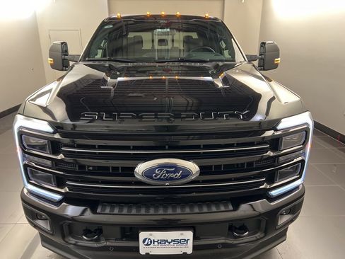 New 2025 Ford F250 Platinum image 2