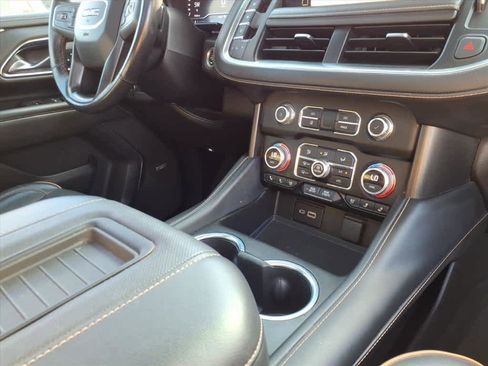 Used 2022 GMC Yukon AT4 w/ AT4 Premium Plus Package image 13