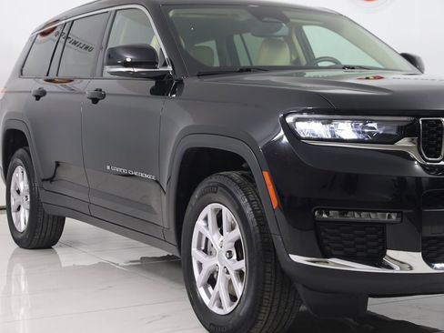Used 2022 Jeep Grand Cherokee L Limited image 55