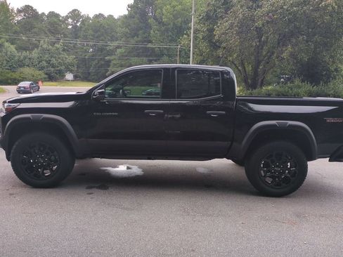 New 2026 Chevrolet Colorado Trail Boss AWD/4WD image 7