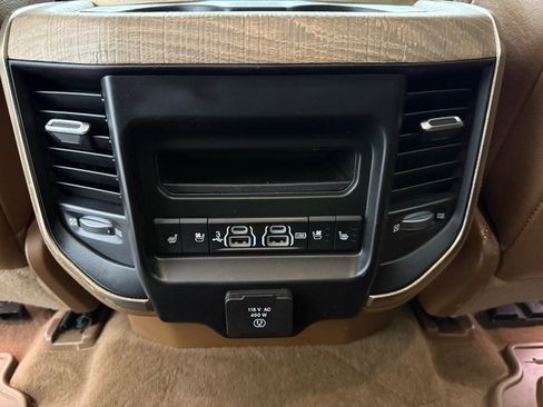 Used 2020 RAM 1500 Limited image 31