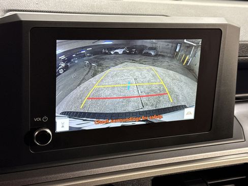 Used 2025 Toyota 4Runner SR5 image 23