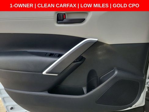 Used 2025 Toyota Corolla Cross L FWD image 17
