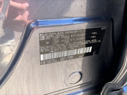 Used 2018 Toyota RAV4 XLE image 37