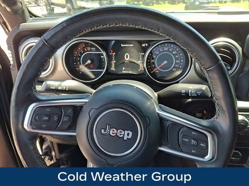 Used 2019 Jeep Wrangler Unlimited Sahara AWD/4WD image 4