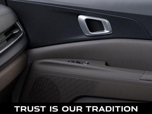 New 2026 Kia Carnival EX image 25