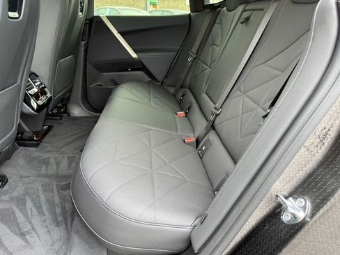 Certified 2024 BMW iX xDrive50 w/ Radiant Heating Package image 34