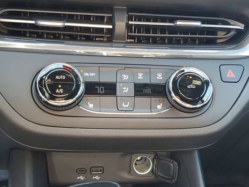 New 2026 Buick Envista Preferred w/ Convenience I Package image 17