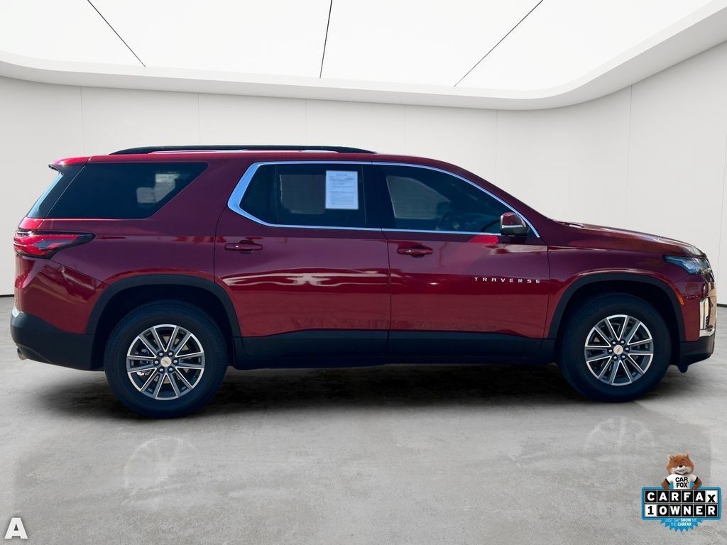 Used 2023 Chevrolet Traverse LT AWD/4WD image 6