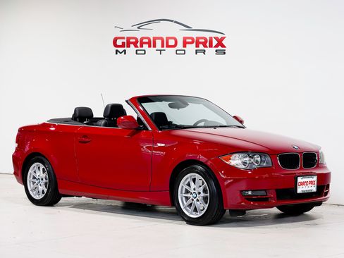 Used 2011 BMW 128i 128i image 1