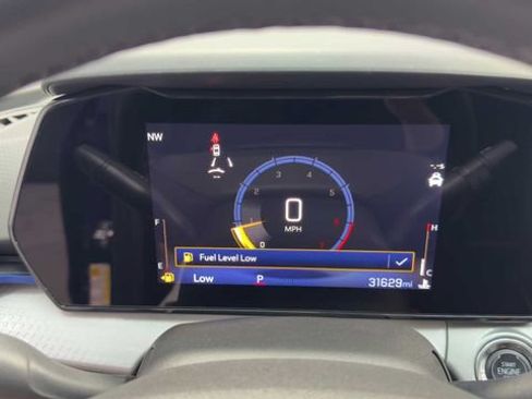 Used 2024 Chevrolet Trax LT w/ Driver Confidence Package FWD image 27