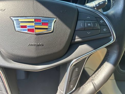 Used 2018 Cadillac XT5 Premium Luxury FWD image 26