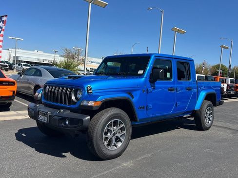 New 2025 Jeep Gladiator Sport AWD/4WD image 2