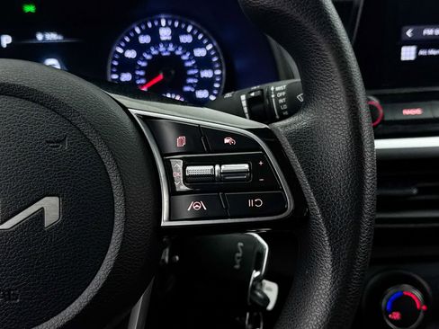 Used 2022 Kia Forte LXS image 19