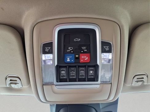 Used 2019 RAM 1500 Limited AWD/4WD image 20