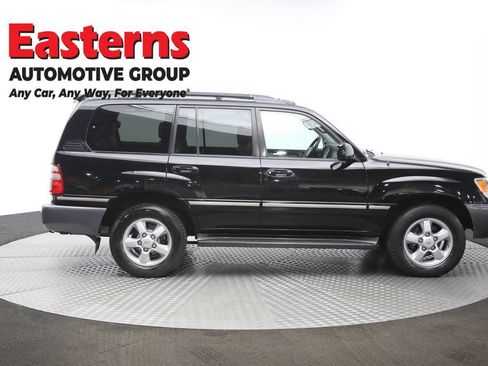 Used 2005 Toyota Land Cruiser AWD/4WD image 48