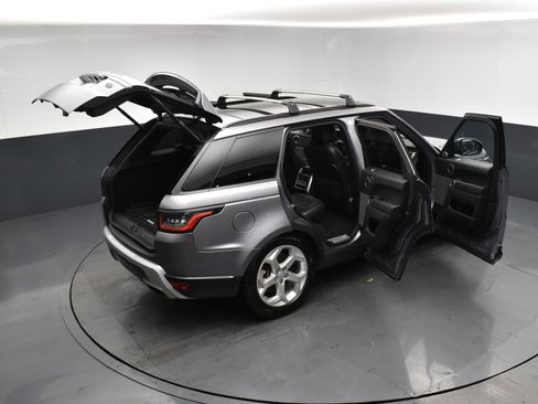 Used 2020 Land Rover Range Rover Sport HSE image 30