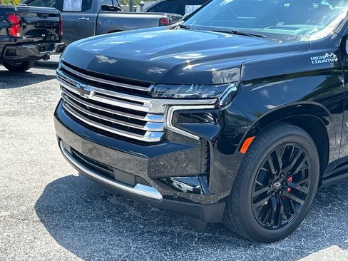 Used 2023 Chevrolet Tahoe High Country AWD/4WD image 9