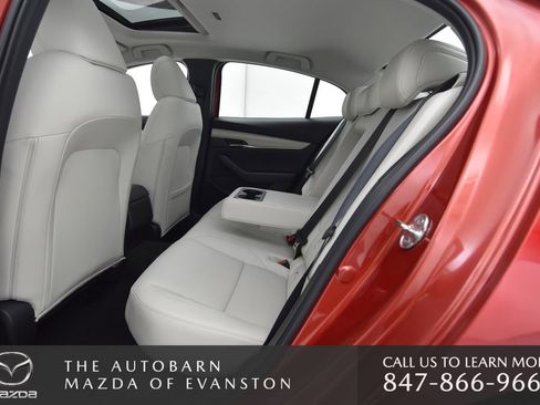 Certified 2025 MAZDA MAZDA3 2.5 Turbo Sedan w/Premium Plus image 22